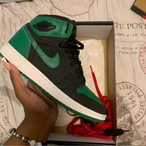 Jordan 1 “Pine Green” GS